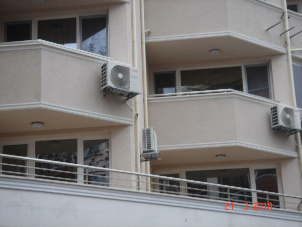 Apartment Deni Burgas City Eksteriør billede