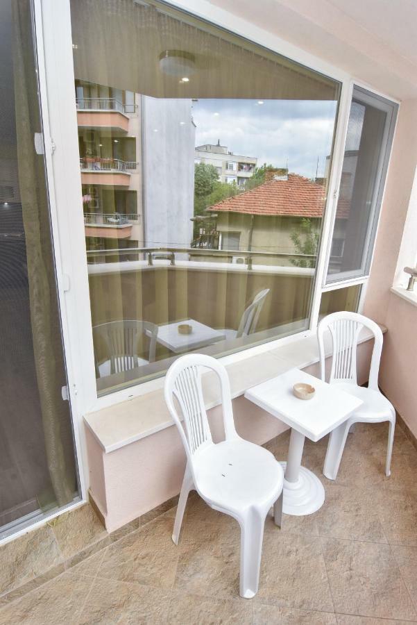 Apartment Deni Burgas City Eksteriør billede