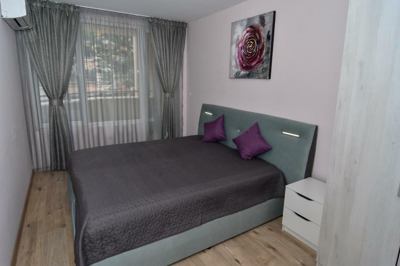 Apartment Deni Burgas City Eksteriør billede